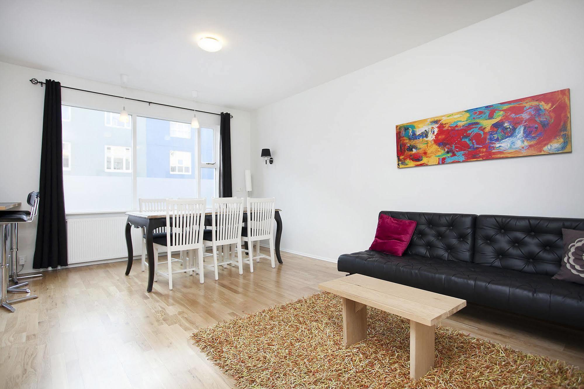 Stay Apartments Laugavegur Reykjavik Bagian luar foto